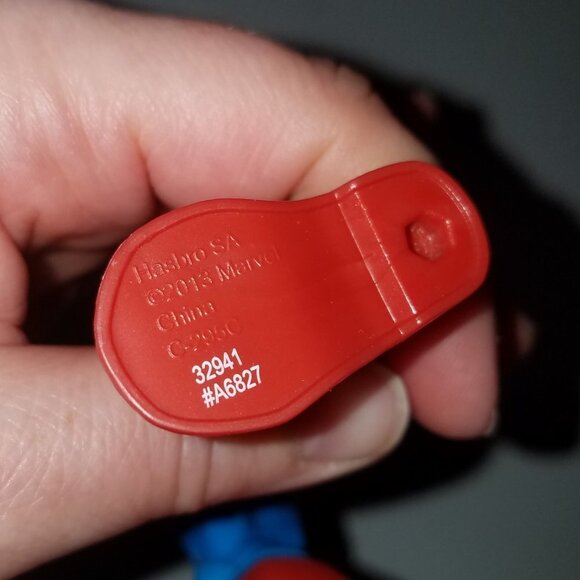 2 Marvel Super Hero Mashers Action Figures Captain America Spiderman + Web Lot - Picture 8 of 8